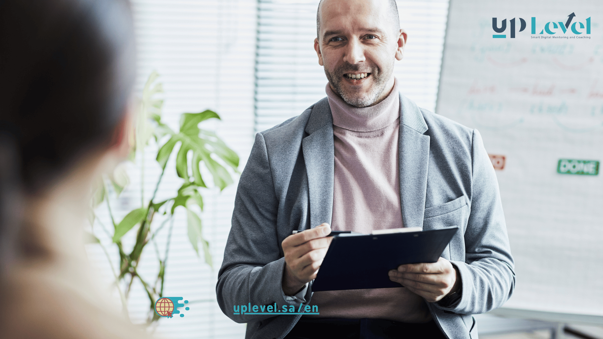 up_levelالفرق_بين_اللايف_كوتشنج_والكوتشنج_القيادي_داخل_الشركات